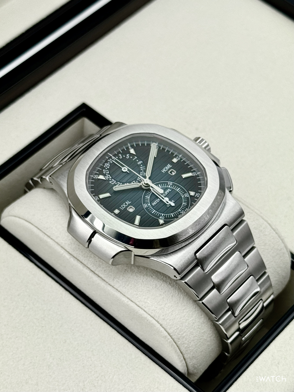 Patek Philippe Nautilus Travel Time Chrono 40.5mm 5990 Blue-Noir Dial – on the wrist