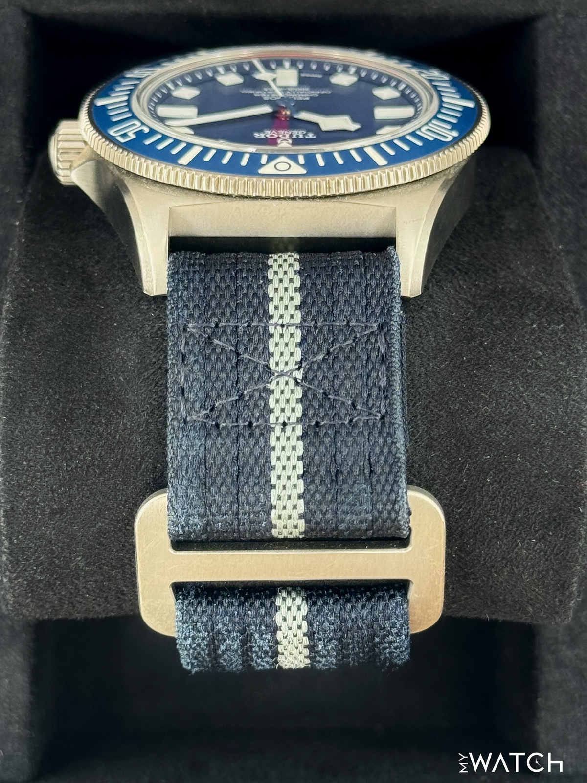 Tudor Pelagos FXD 42mm 25707B/22 Titanium Blue Dial – bracelet and clasp
