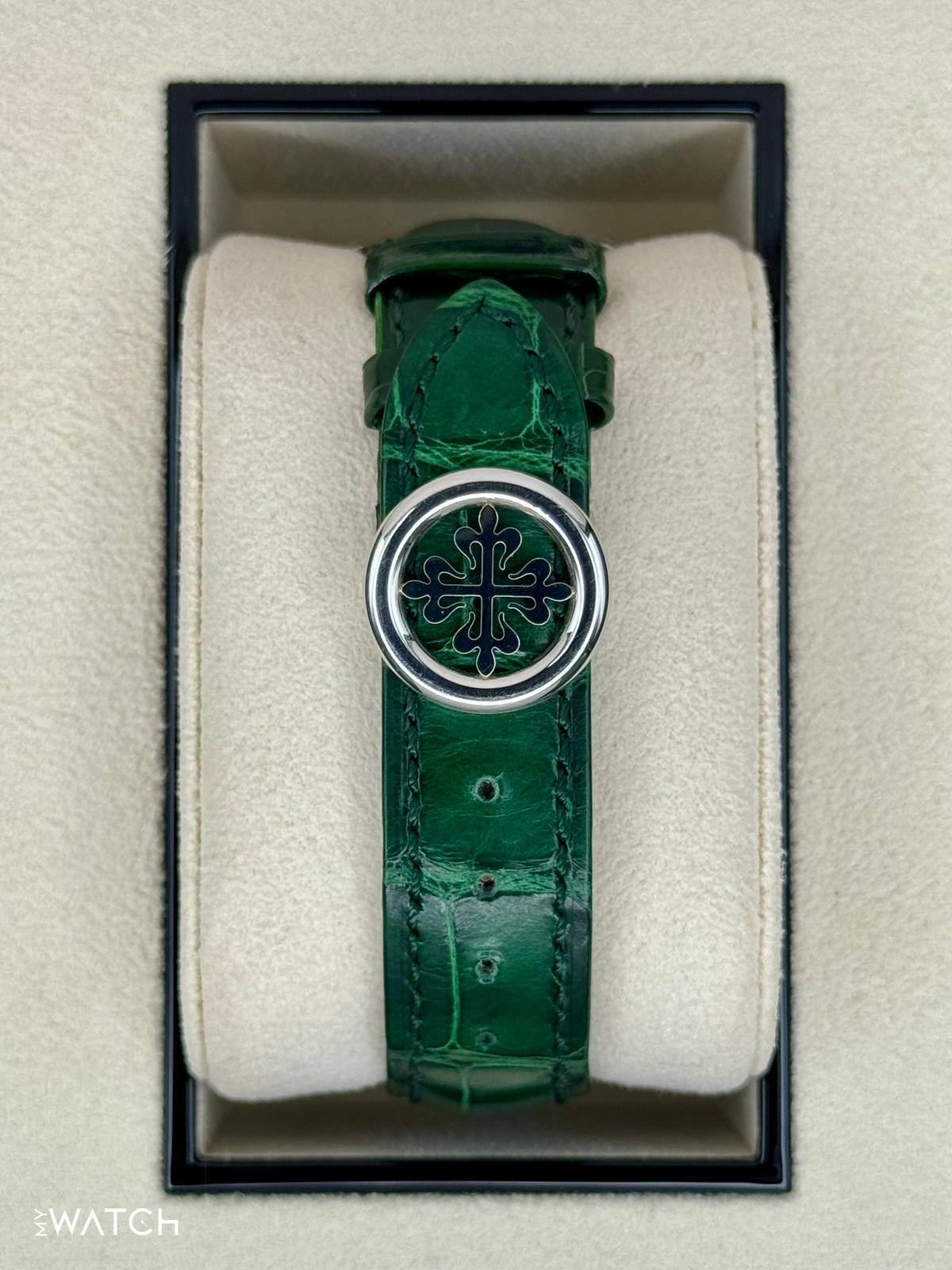 Patek Philippe 5930P World Time Flyback Chronograph Platinum Green Dial – dial close-up