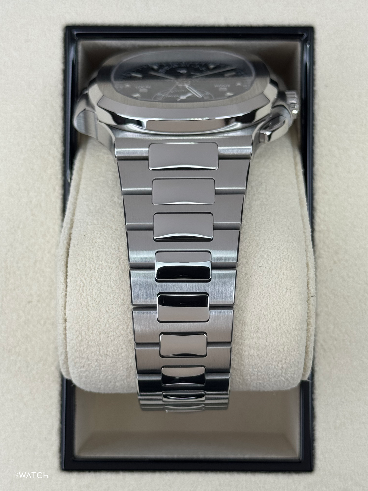 Patek Philippe Nautilus Travel Time Chronograph 40.5mm 5990/1A-011 Blue-Noir Dial – side view