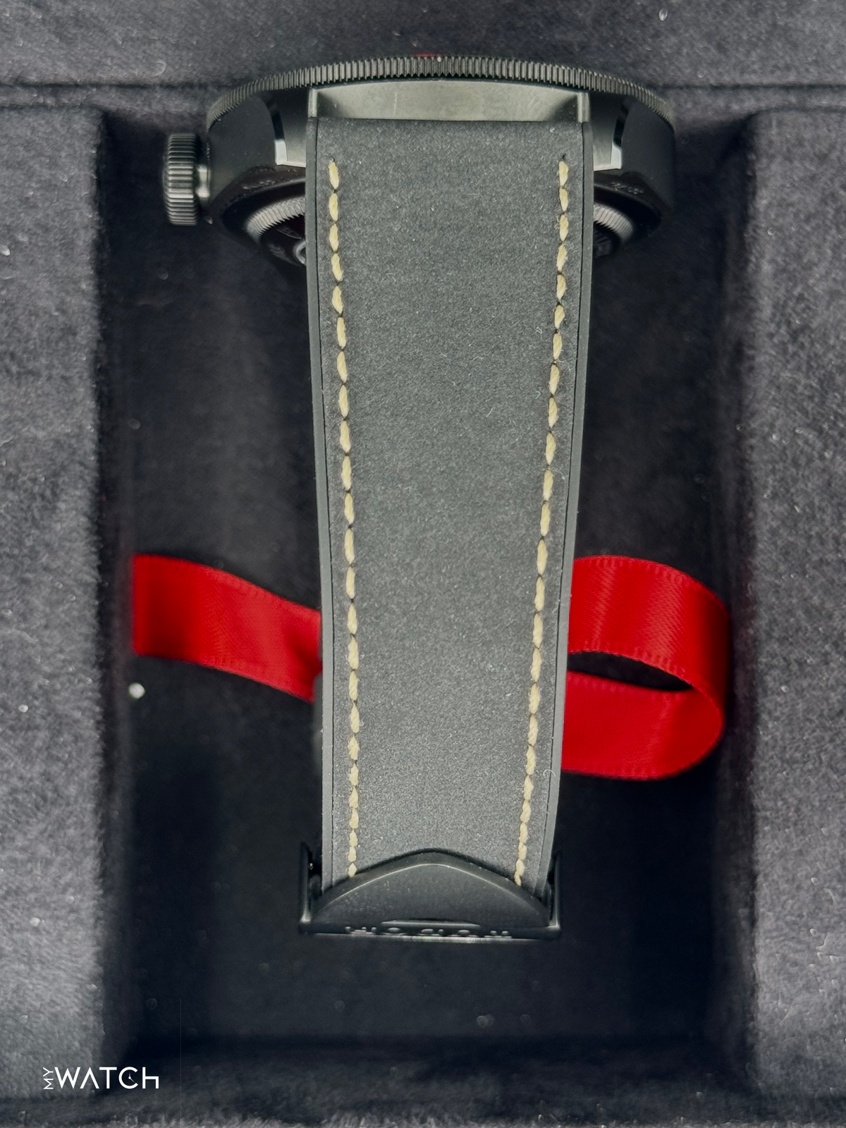 Tudor Black Bay 41mm 79210CNU Ceramic Black Dial – bracelet and clasp