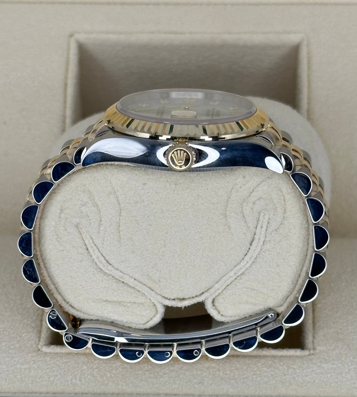 Rolex Datejust 31mm 278273 Two-Tone Jubilee Mother of Pearl Diamond Dial – image 9