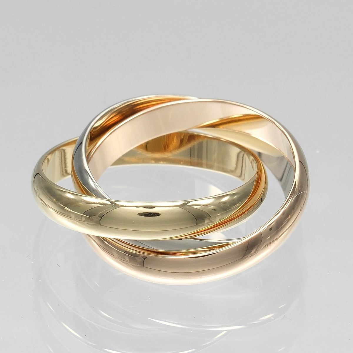 Cartier Trinity 18K Yellow Gold Ring – top view