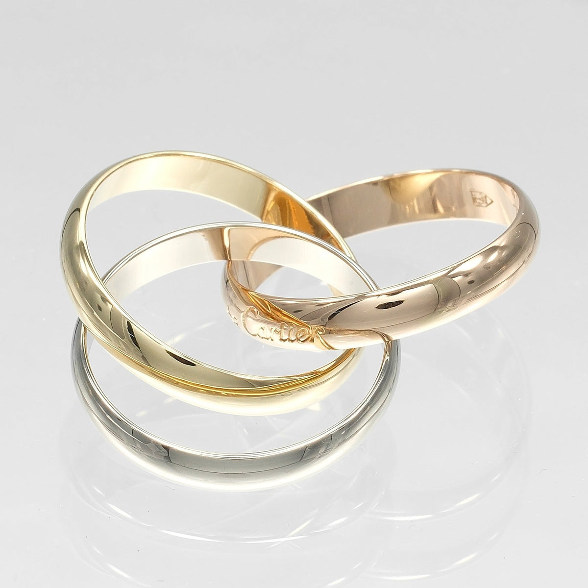 Cartier Trinity 18K Yellow Gold Ring – packaging