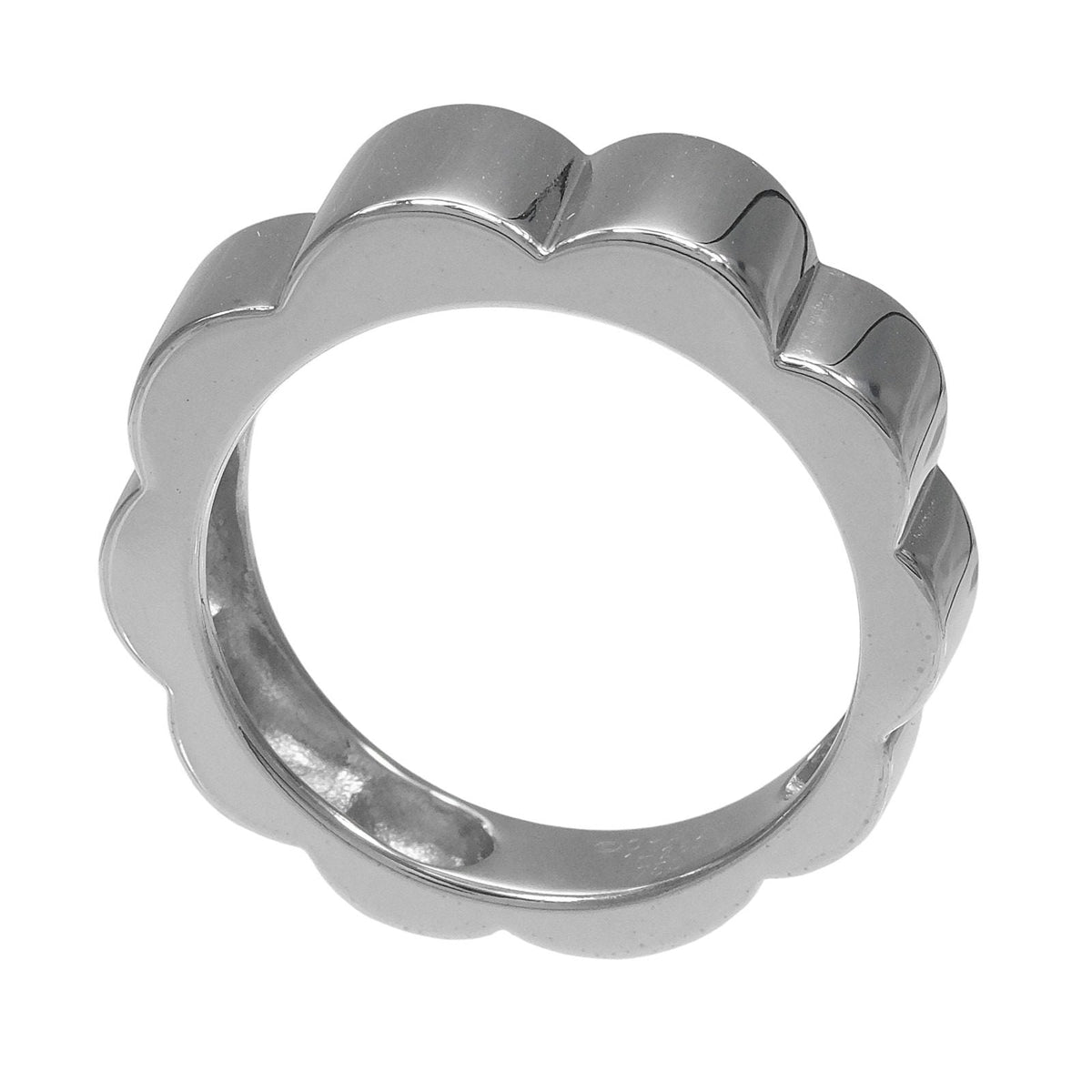 Chanel Profil De Camelia 18K White Gold Ring – top view