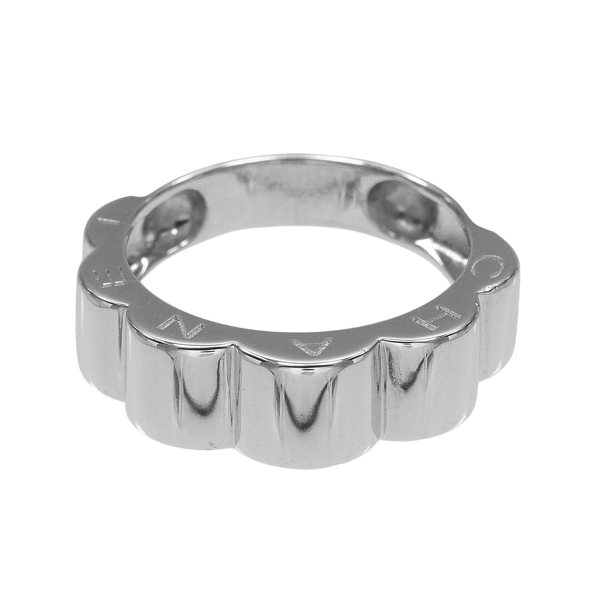 Chanel Profil De Camelia 18K White Gold Ring – packaging