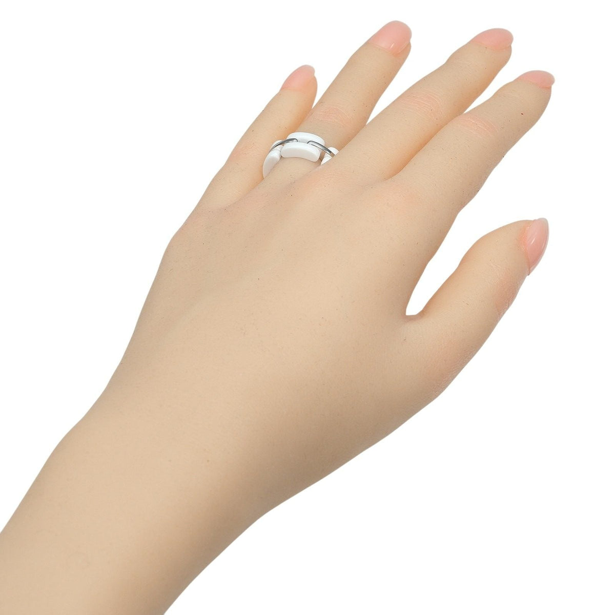 Chanel Ultra Ceramic 18K White Gold Ring – side view