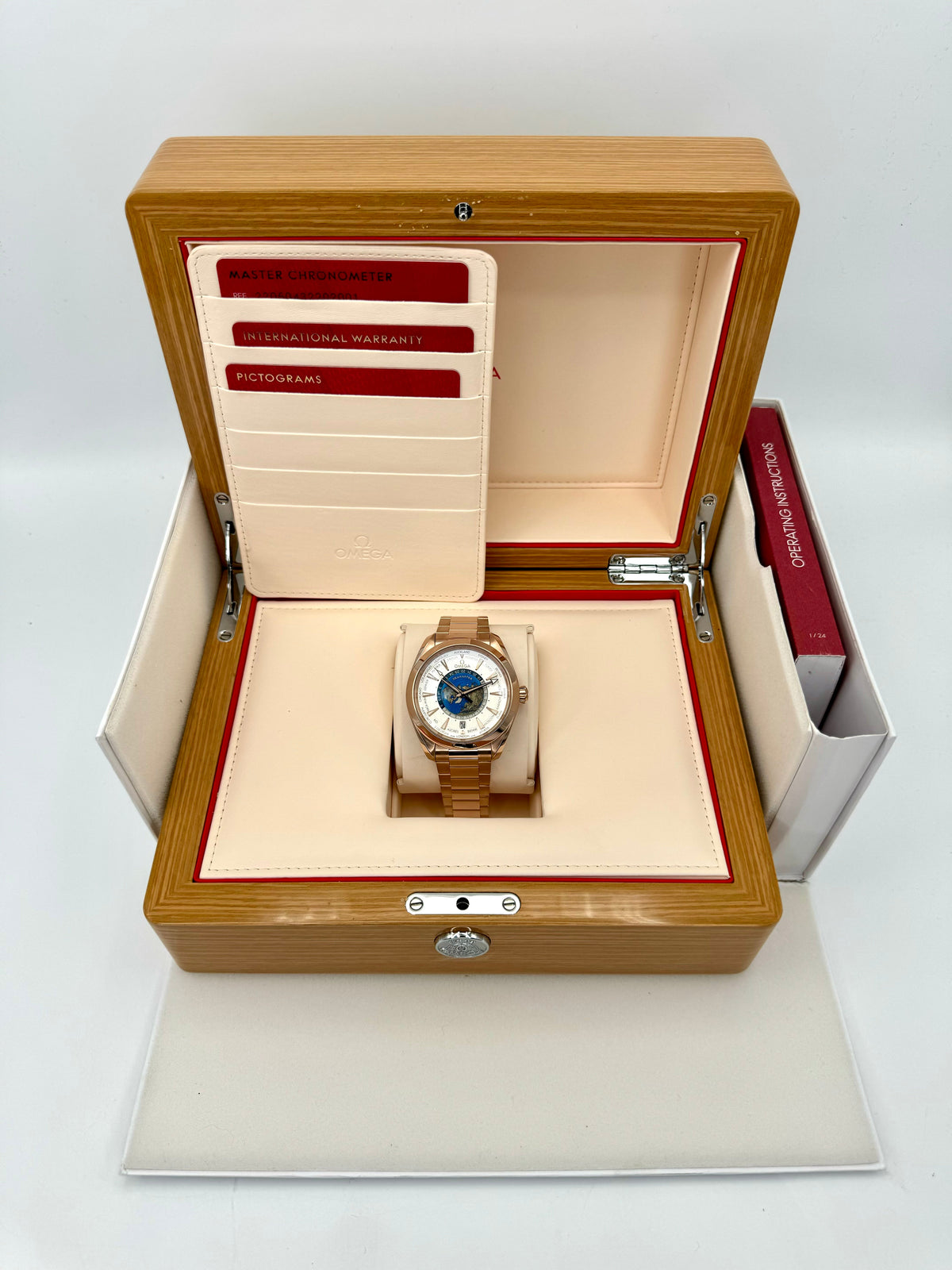 Omega Seamaster Aqua Terra Sedna Gold 220.50.43.22.02.001 – image 12