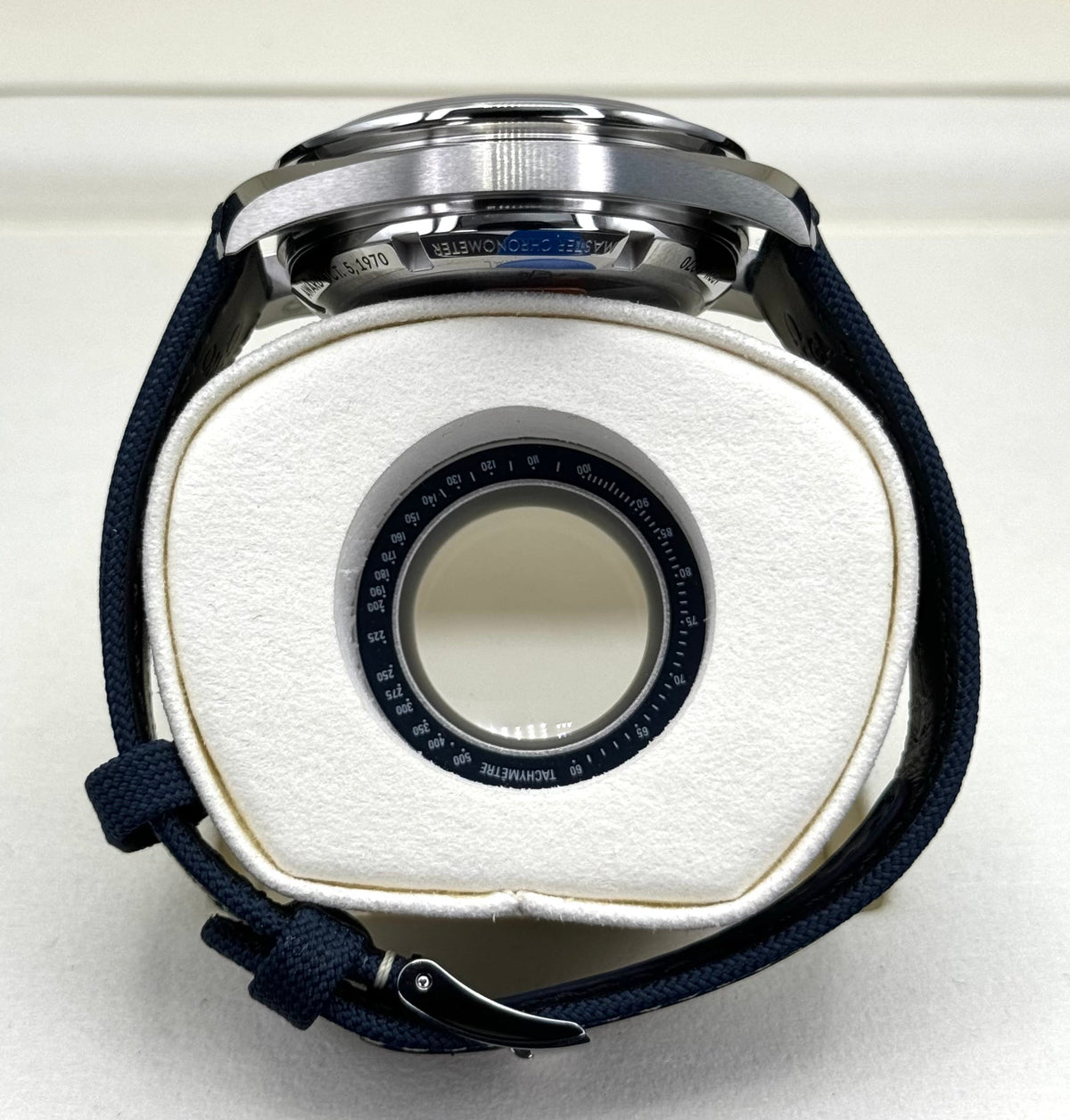 Omega Speedmaster Silver Snoopy Award 310.32.42.50.02.001 – image 10