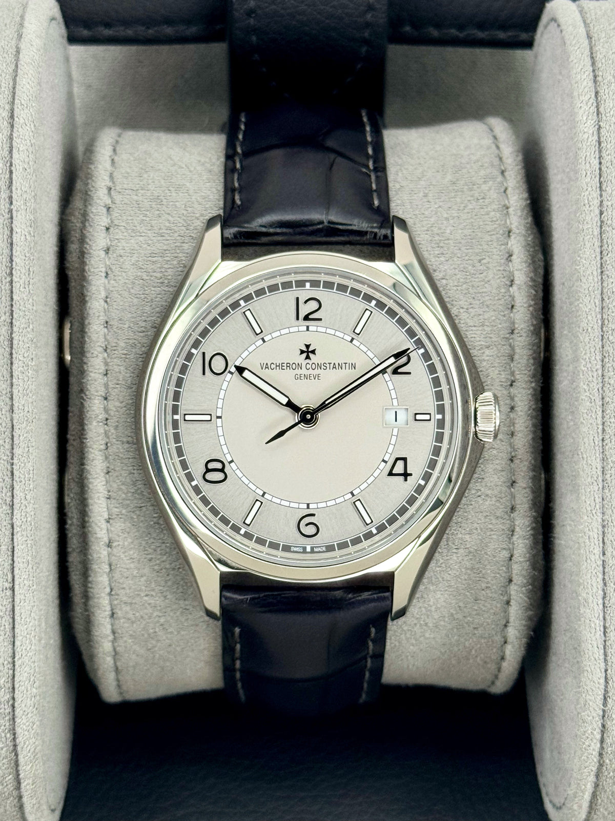 Vacheron Constantin Fiftysix 40mm 4600E Stainless Steel Grey Dial – front view