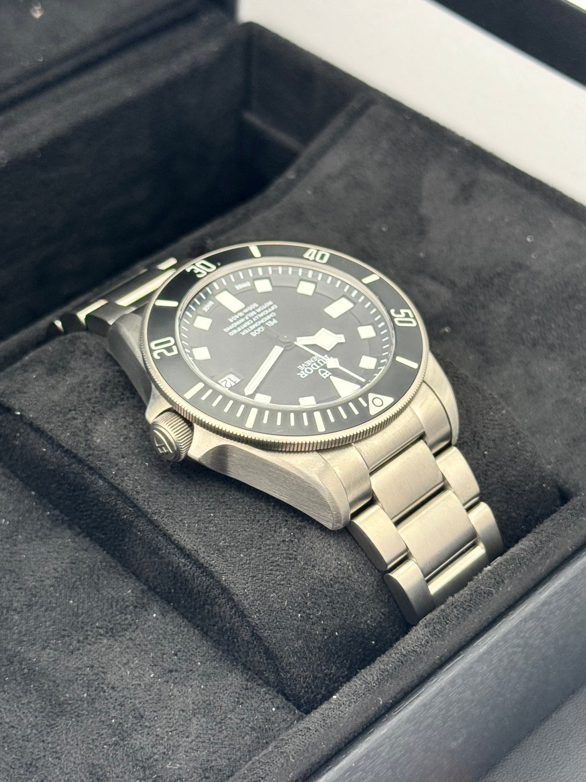 Tudor Pelagos 42mm 25600TN Titanium Black Dial – image 8