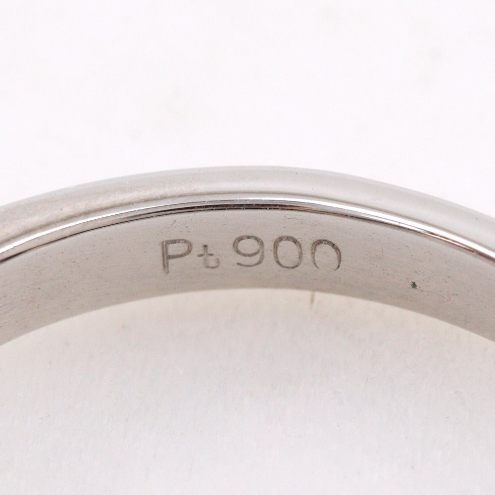 Platinum V Shape Diamond Ring 0.56ct – close-up