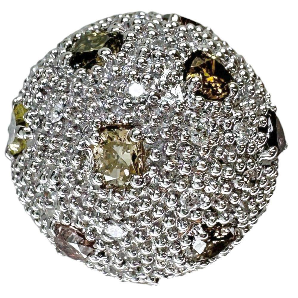18K White Gold Sphere Motif Multi Color Diamond Pendant – clasp detail