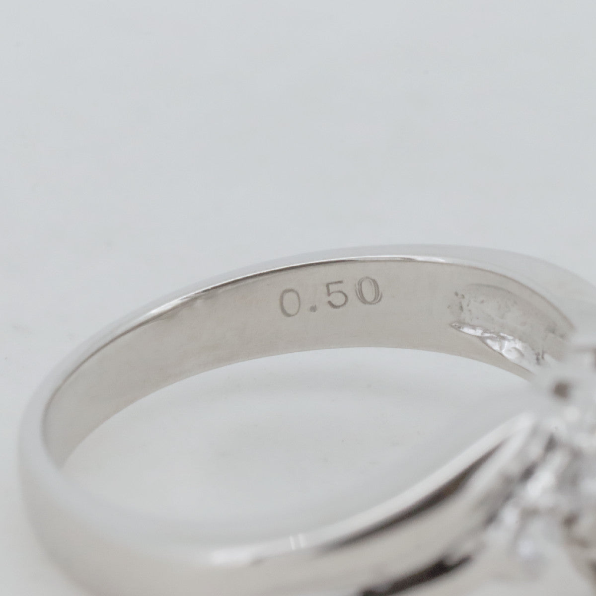 Platinum Esteer Diamond Ring 0.5ct – top view