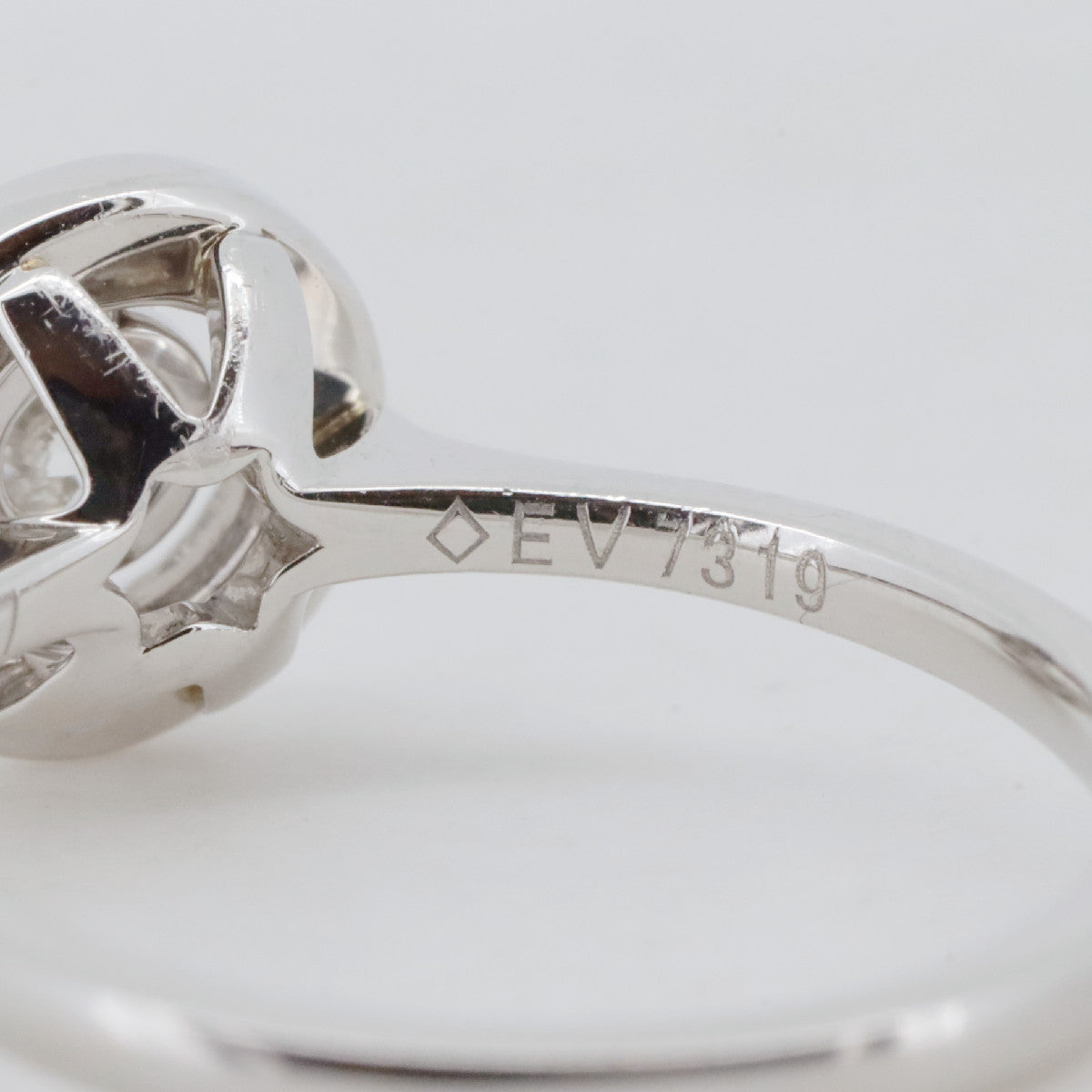 Forevermark Platinum Diamond Ring – side view