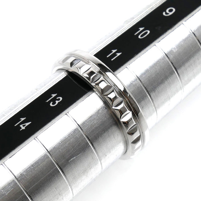 Boucheron Quatre Radiant 18K White Gold Ring – alternate view