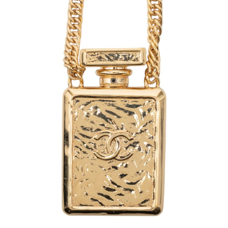 Chanel Coco Mark Perfume Bottle Gold-Plated Necklace – pendant detail